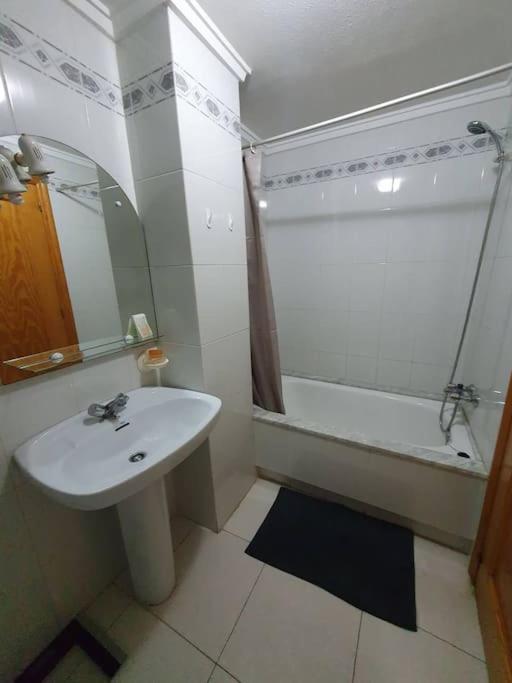 Spanish Style Apartment Near The Beach Torrevieja Exterior foto