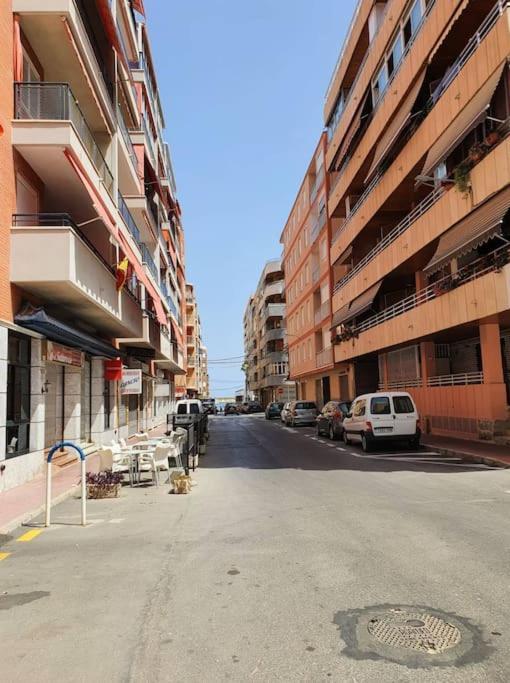 Spanish Style Apartment Near The Beach Torrevieja Exterior foto