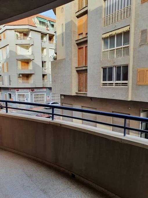 Spanish Style Apartment Near The Beach Torrevieja Exterior foto