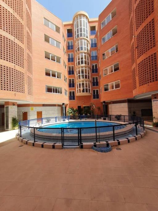 Spanish Style Apartment Near The Beach Torrevieja Exterior foto